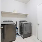 Luxury 3Br Retreat, Pool, Near Cota & Airport