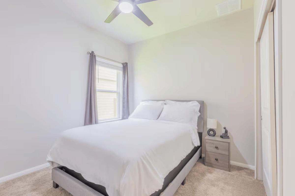 Luxury 3br Retreat, Pool, Near Cota & Airport